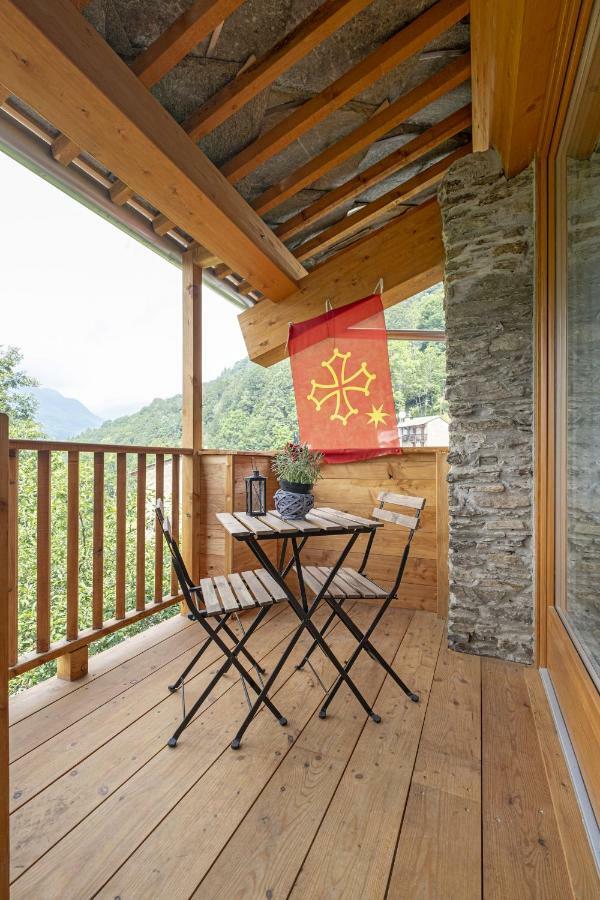 Amelu' Hotell Ostana Exteriör bild